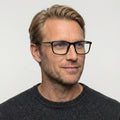 Ambré - Blank sort på model