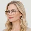 Delacroix gunmetal rund brille på model