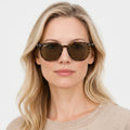 Ray-Ban RB4306 - 710/73 - Havana på model