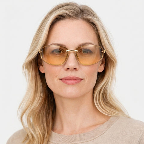 Miu Miu MU A50S - 5AK7R1 - Guld på model