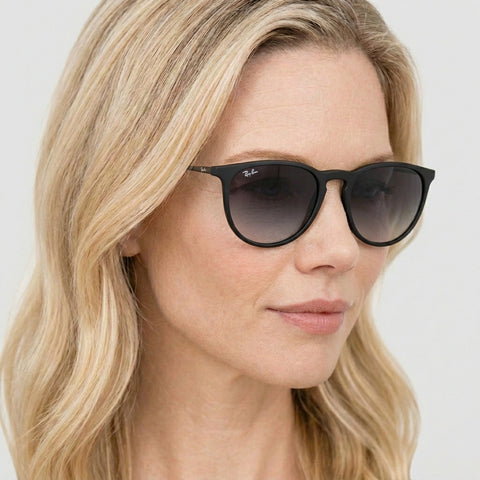 Ray-Ban ERIKA - 622/8G - Sort på model
