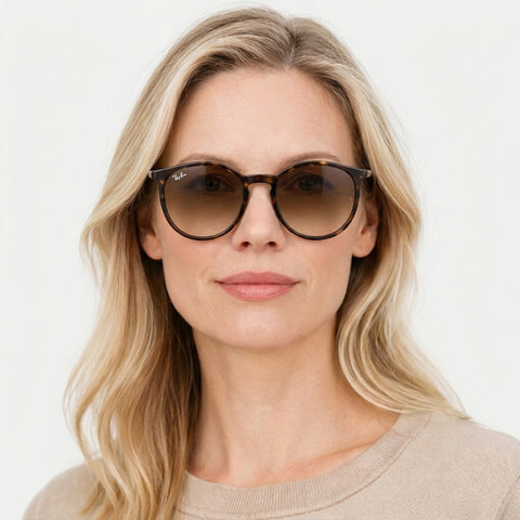Ray-Ban RB2204 - 902/51 - Havana på model