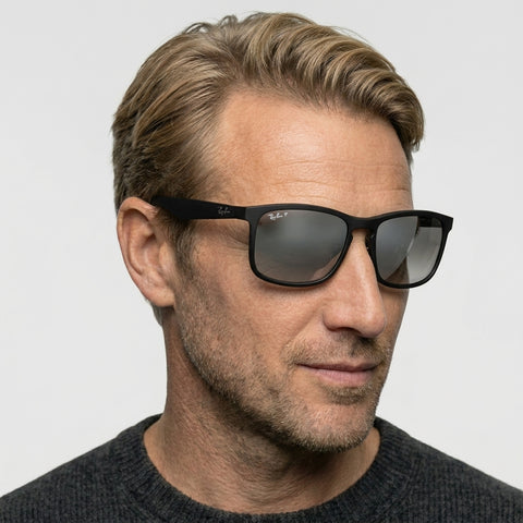 Ray-Ban RB4264 - 601S5J - Sort på model