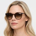 Ray-Ban RB2204 - 143151 - Havana på model