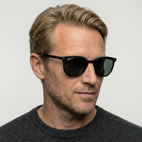 Ray-Ban ELLIOT - 901/48 - Sort på model