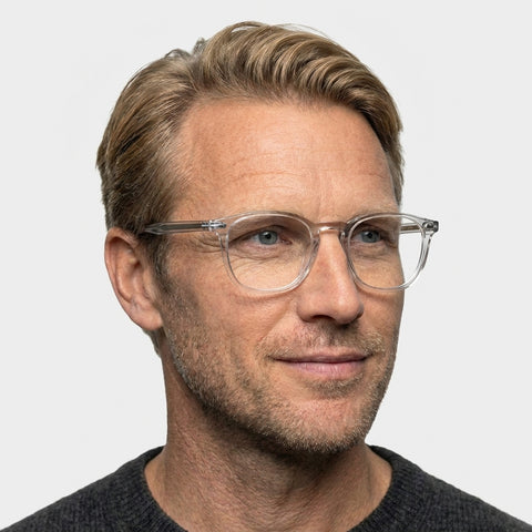 David Beckham DB 1106 - KB7 - Transparent på model