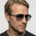 Ray-Ban CARBON FIBRE - 002/K7 - Sort på model