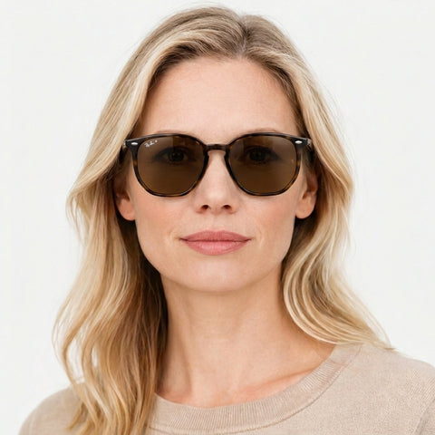 Ray-Ban RB4306 - 710/83 - Havana på model