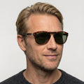 Persol FOLDING - 24/31 - Havana på model
