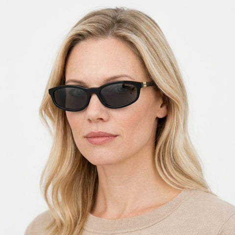 Miu Miu MU A06S - 16K08Z - Sort på model