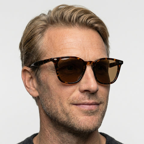 Clarion - Tortoise på model