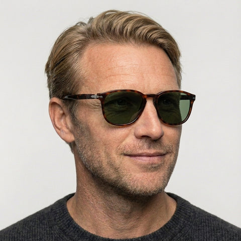 Persol PO3019S - 24/31 - Havana på model