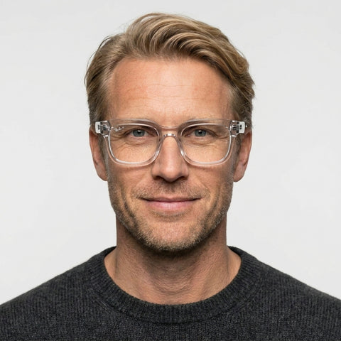 Ray-Ban CHAD - 8321 - Transparent på model