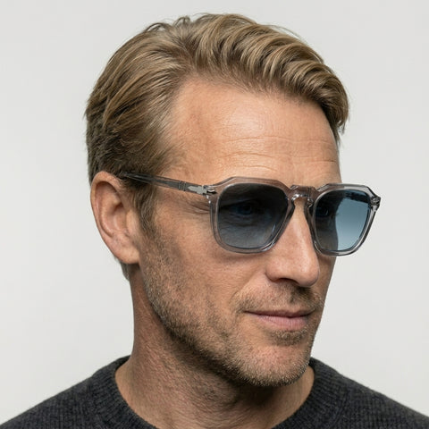 Persol PO3292S - 309/Q8 - Transparent grå på model