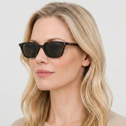 Ray-Ban ZAYA - 135987 - Havana på model