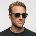 Ray-Ban RB4458D - 645087 - Transparent grå på model