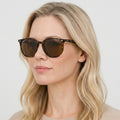 Ray-Ban RB4306 - 710/83 - Havana på model