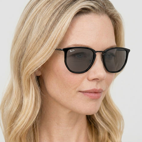 Ray-Ban RB4451 - 601/B1 - Sort på model
