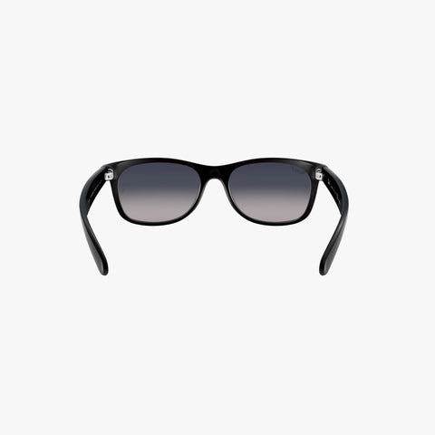 Ray-Ban NEW WAYFARER - 601S78 sort rektangulær solbrille
