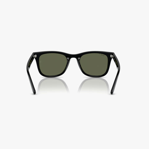 Ray-Ban RB4420 - 601/9A sort rektangulær solbrille