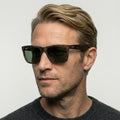 Ray-Ban JUSTIN - 865/9A - Havana på model