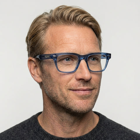 Solennea - Transparent blå på model