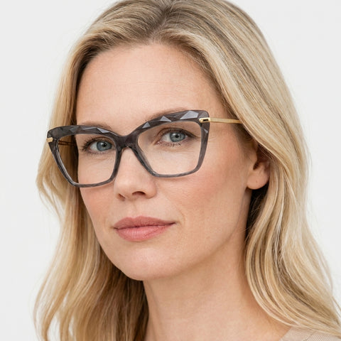 Dolce & Gabbana DG5025 - 504 - Transparent grå på model