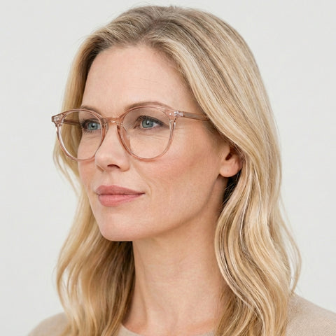 Aviora - Transparent brun på model