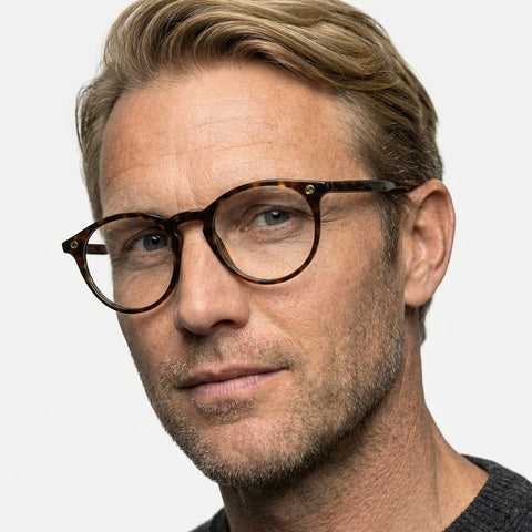 Gucci GG0121O - 002 - Havana på model