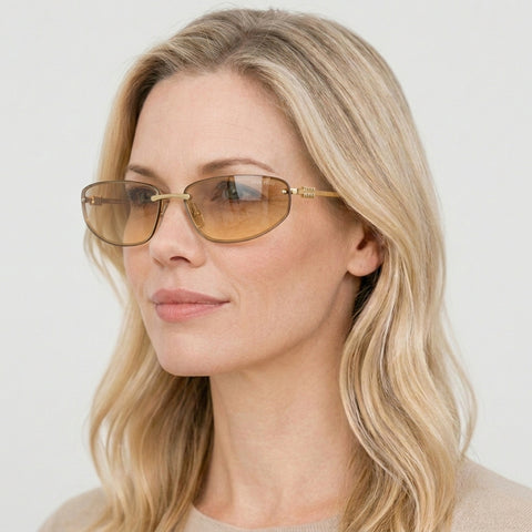 Miu Miu MU A50S - 5AK7R1 - Guld på model