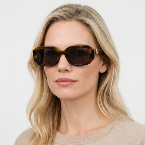 Gucci GG1535S - 002 - Havana på model
