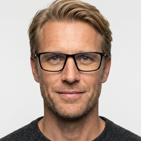 Ambré - Blank sort på model