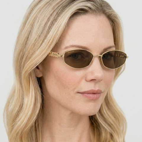 Gucci GG1802S - 005 - Guld på model