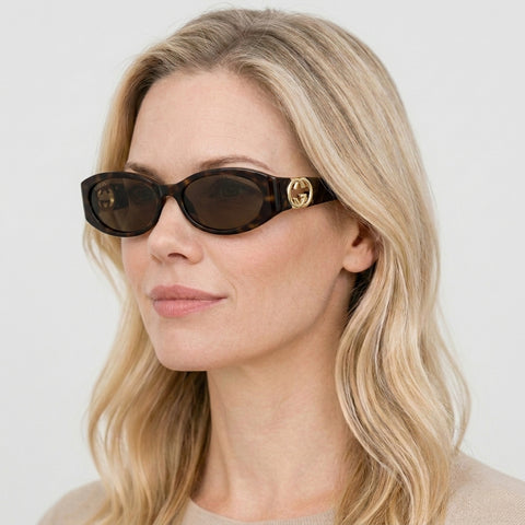 Gucci GG1660S - 002 - Havana på model