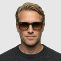 Ray-Ban JUSTIN - 710/13 - Havana på model