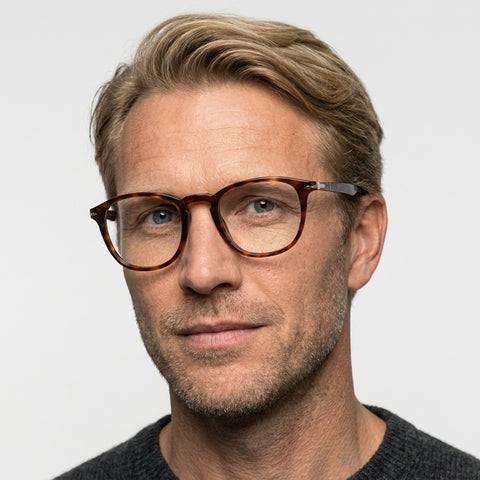 Persol PO3143V - 24 - Havana på model