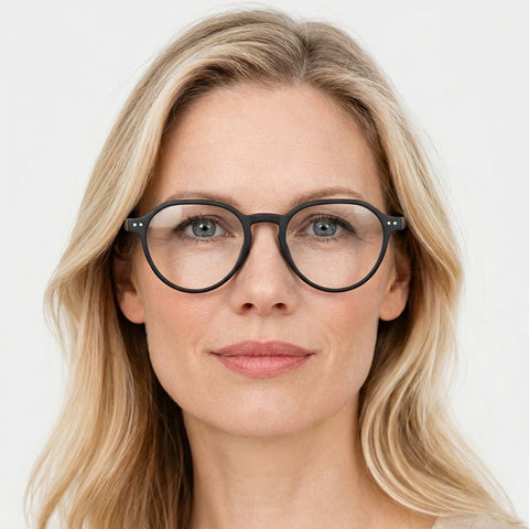 Zephira mat sort oval brille på model