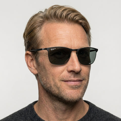 Ray-Ban RB3686 - 186/K8 - Sort på model