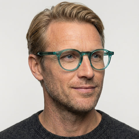 Veyla - Transparent grøn på model
