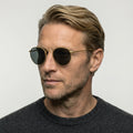Ray-Ban ROUND METAL - 919648 - Guld på model