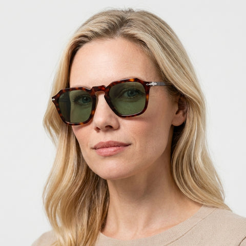Persol PO3292S - 24/31 - Havana på model