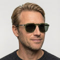 Persol PO3292S - 1226B1 - Transparent grøn på model