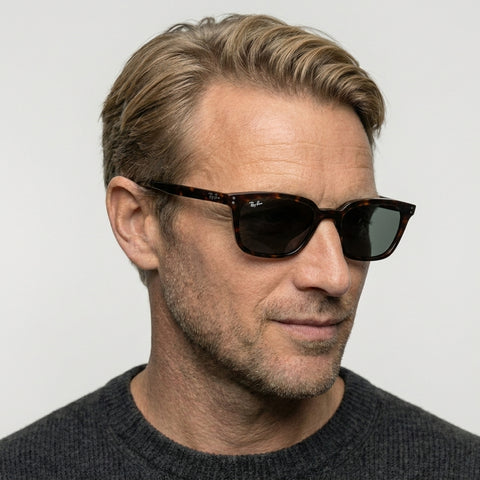 Ray-Ban ZAYA - 135987 - Havana på model